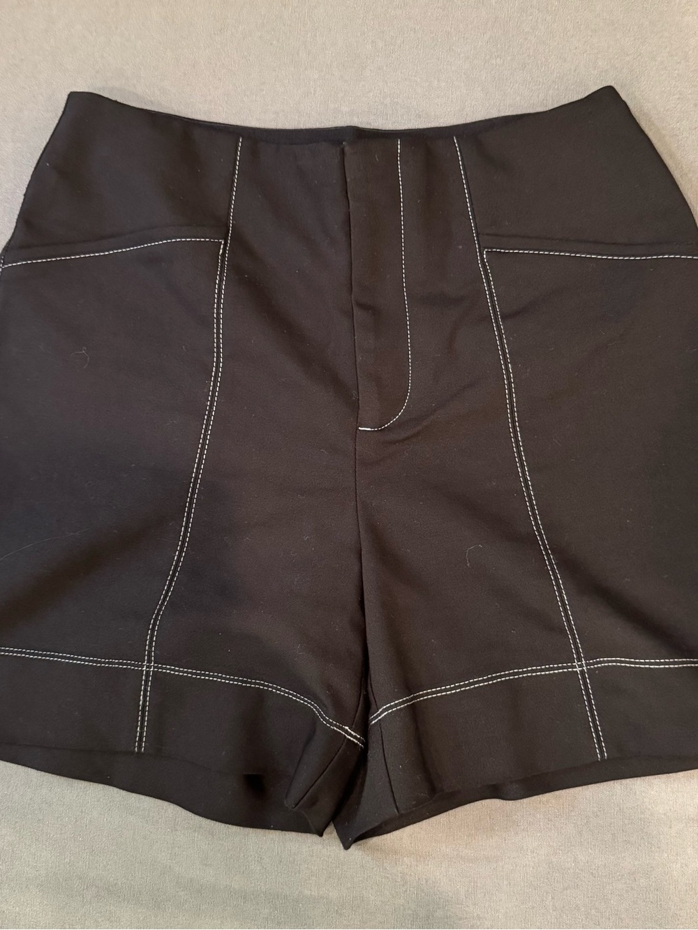 INC Women's High-Waist Black Stitch-Detail Women's Shorts Modern Y2K Size 2